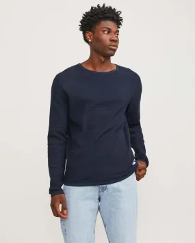 Maglia girocollo blu in cotone con armatura a catena e bordi in maglia rasata